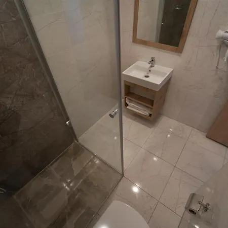 Hedef Kleopatra Apartman *